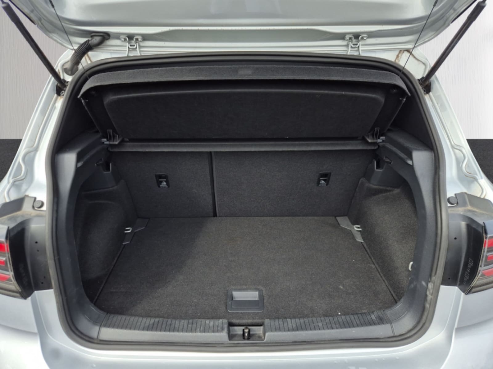 Volkswagen T-Cross – Bild 12