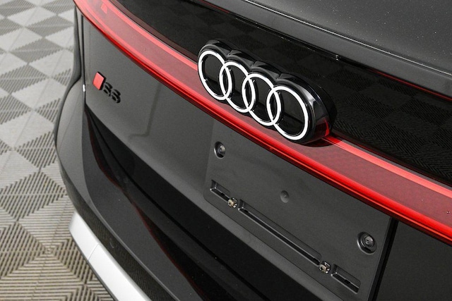 2025 Audi S6 Sportback e-tron Prestige - Photo 38
