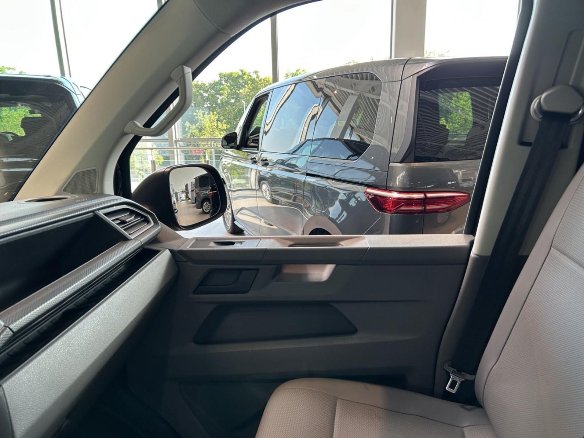 Volkswagen T6.1 Transporter Kasten kurzer Radstand