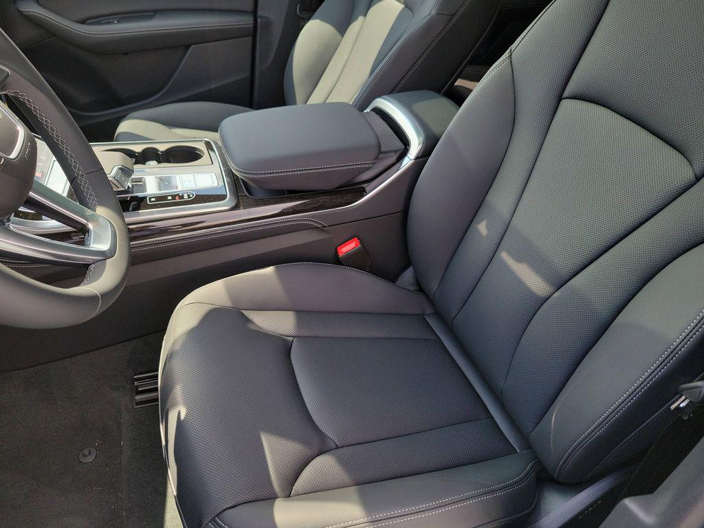 2026 Audi Q8 Premium Plus - Photo 17