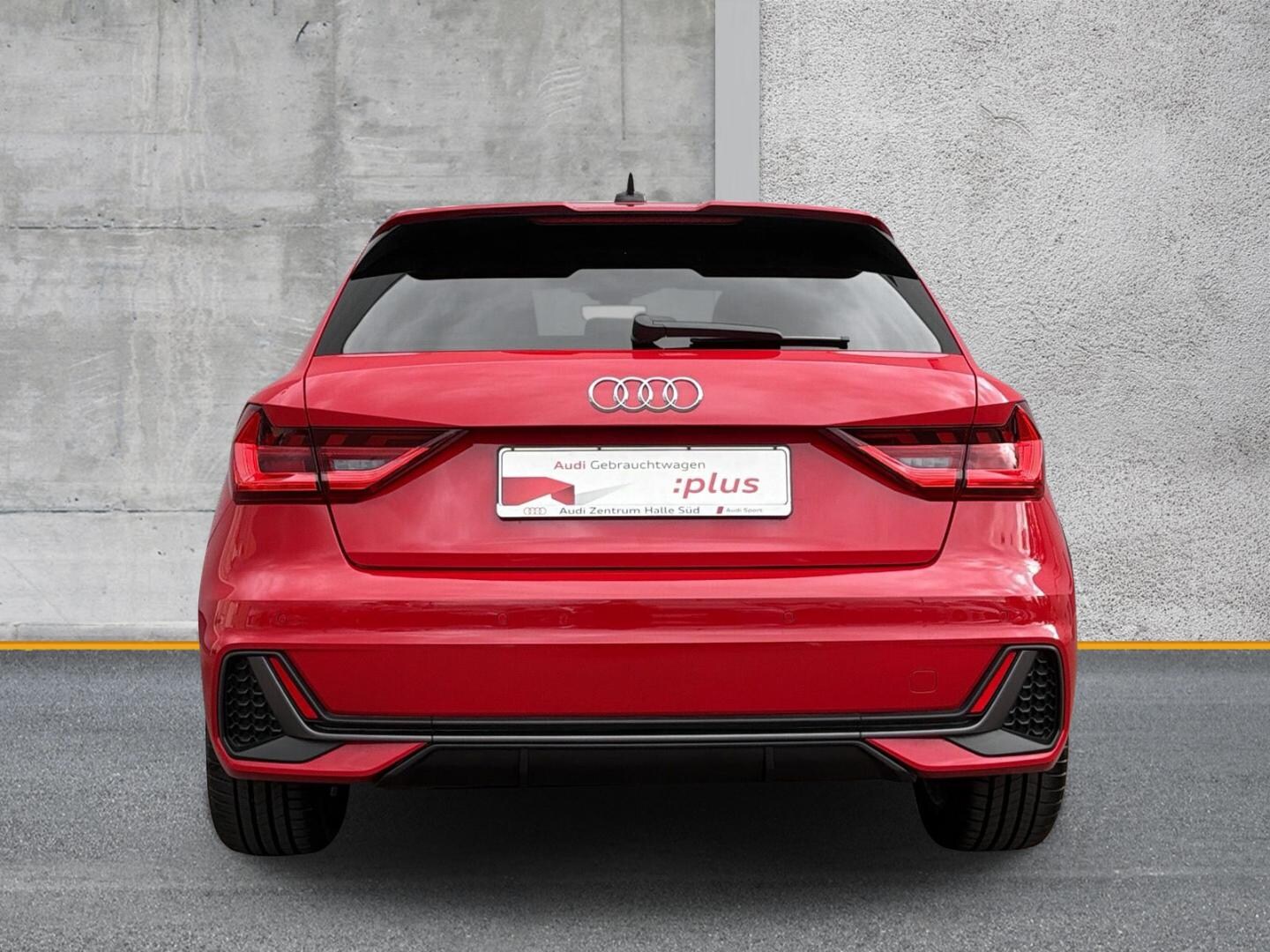 Bild über Audi A1 Sportback S line 30 TFSI S tronic - für weitere Informationen kontaktieren Sie den Audi Partner