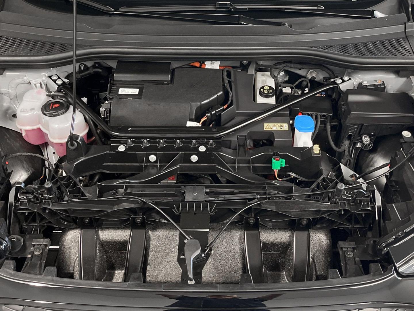 Image about Audi Q4 e-tron 40 e-tron