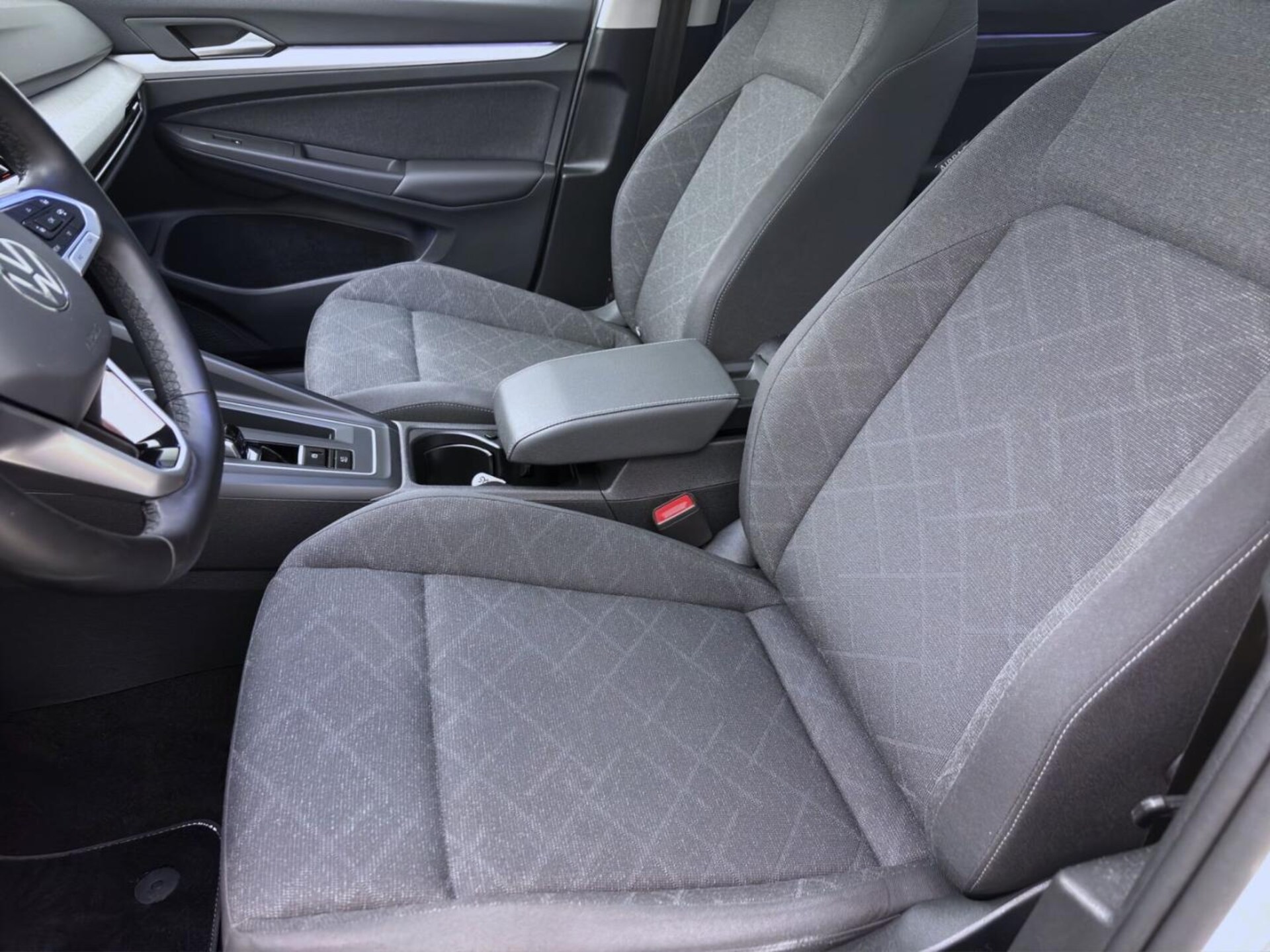 Volkswagen Golf Variant Life