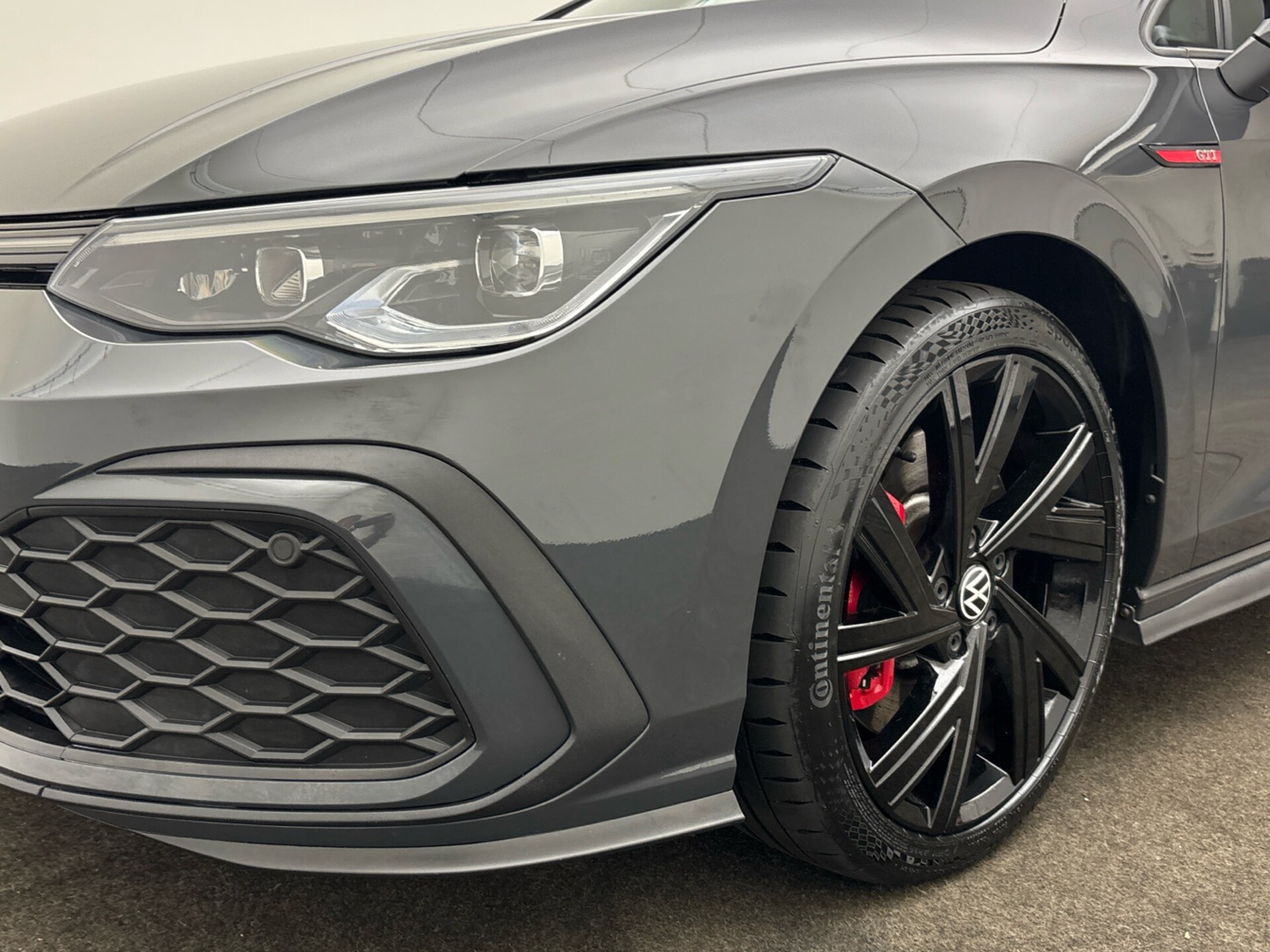 Volkswagen Golf GTI