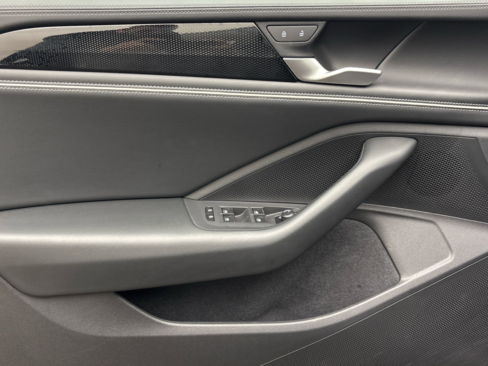 Volkswagen Passat – Bild 12