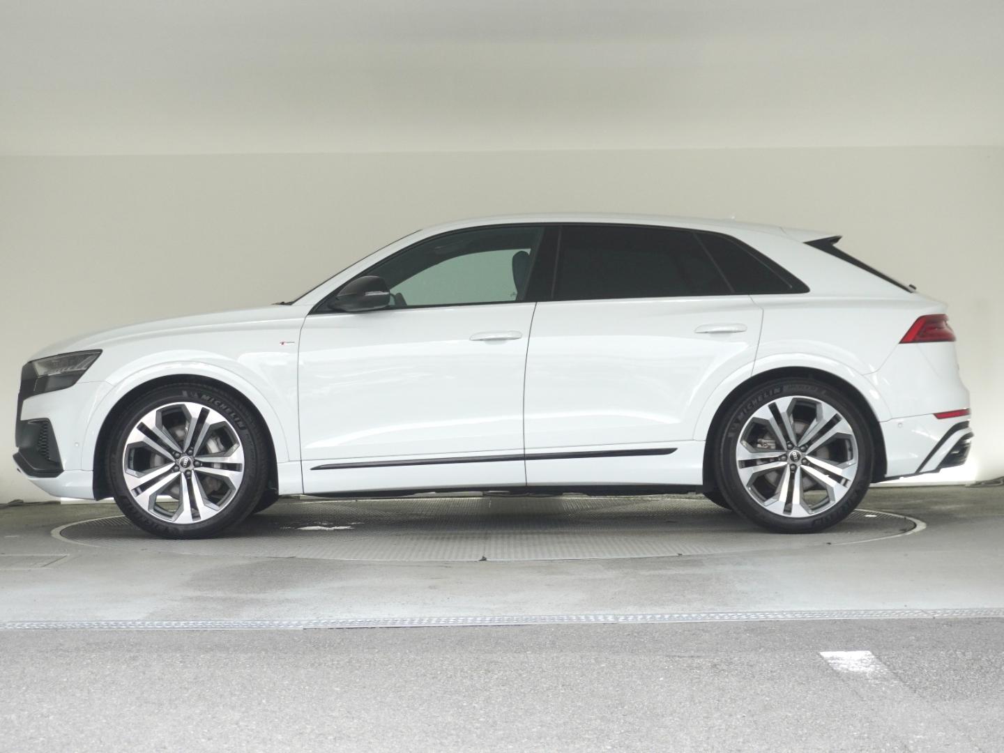 Image about Audi Q8 55 TFSI quattro S line 250(340) kW(PS) tiptronic