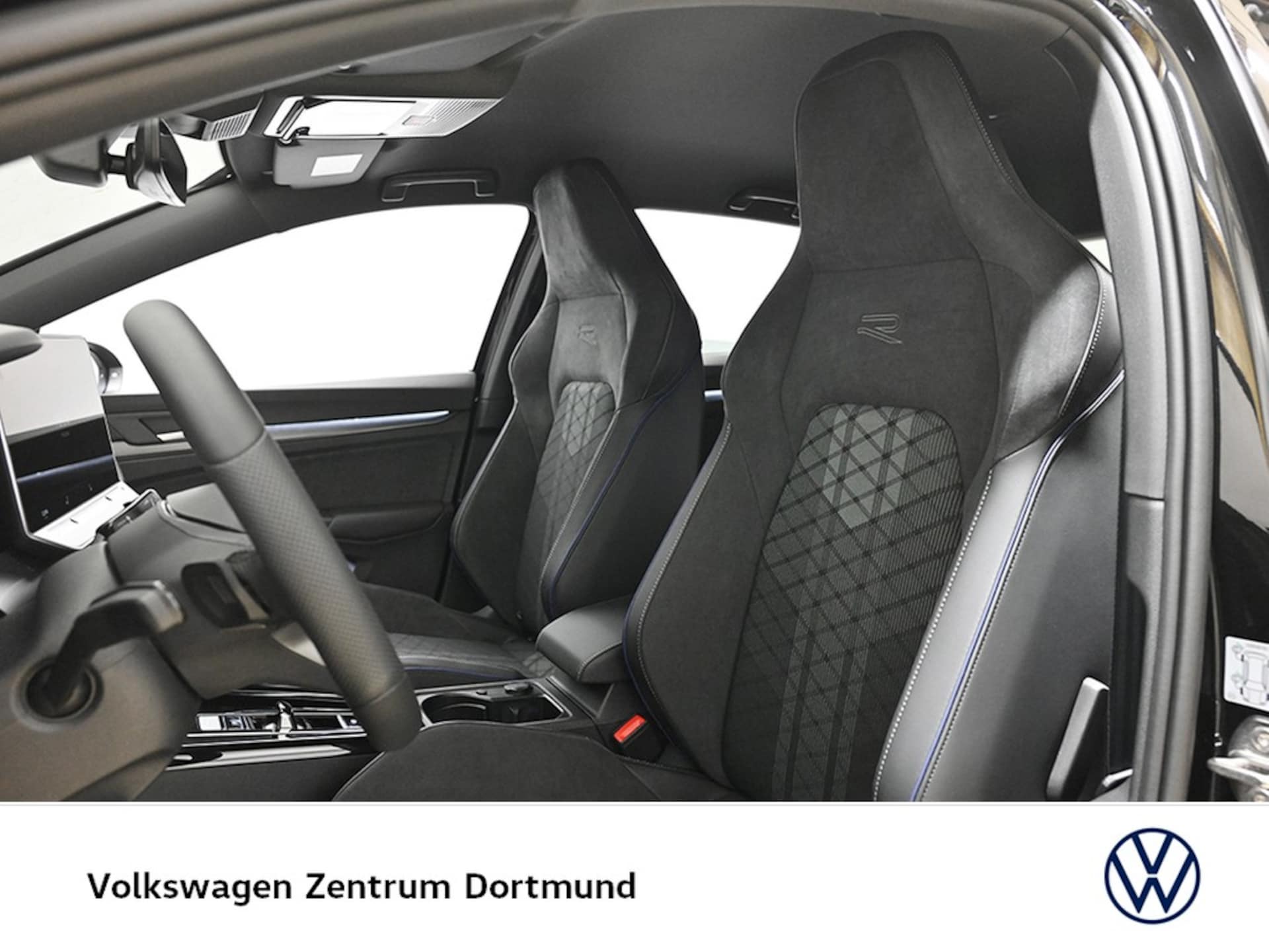 Volkswagen Golf R-Line
