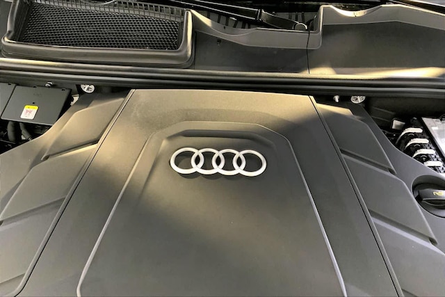 2026 Audi Q8 Premium Plus - Photo 17