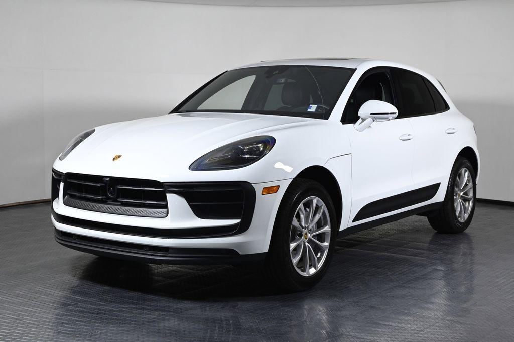 2026 Porsche Macan's photo