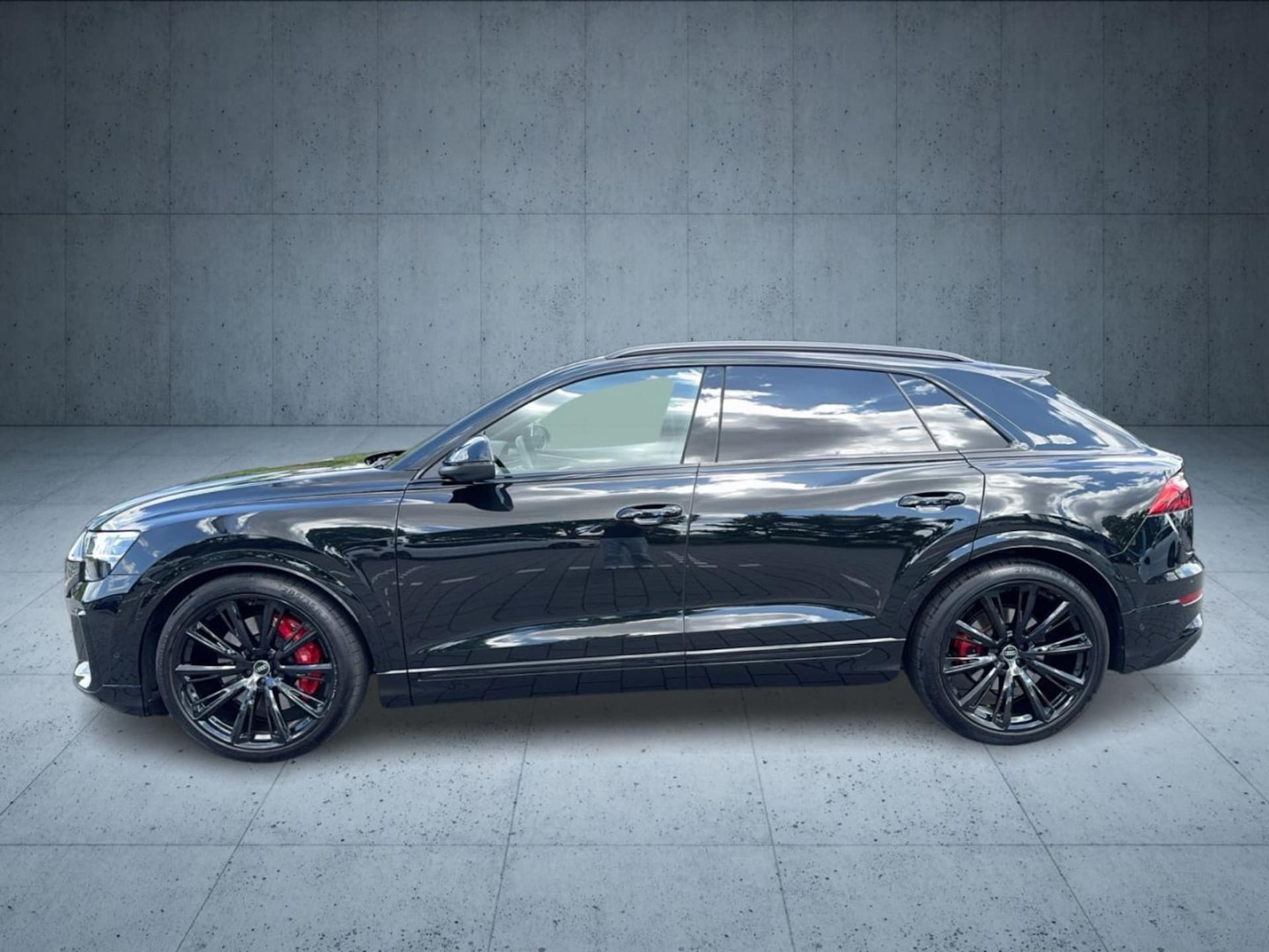 Audi SQ8 SUV
