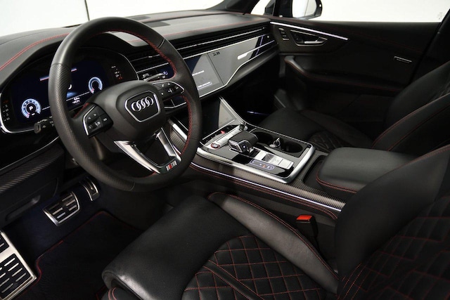 2025 Audi SQ7