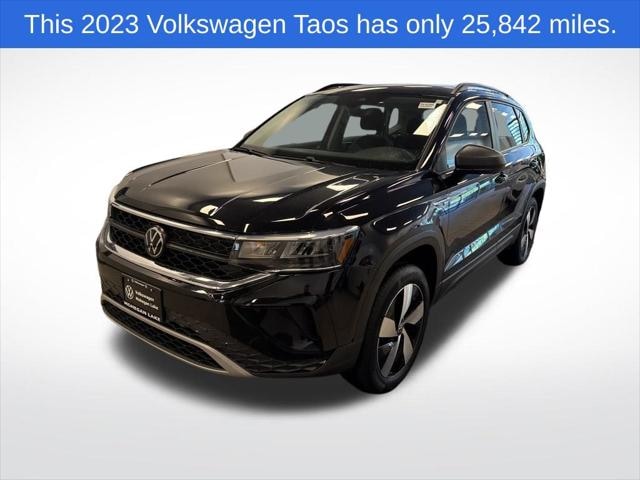 2023 Volkswagen Taos S's photo