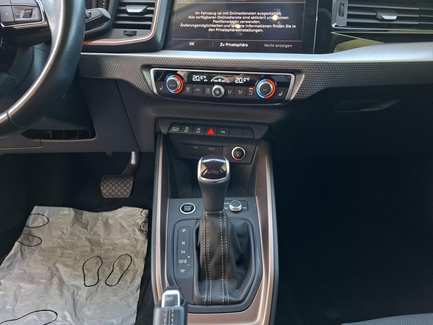 Bild über Audi A1 Sportback S line 40 TFSI S tronic - für weitere Informationen kontaktieren Sie den Audi Partner