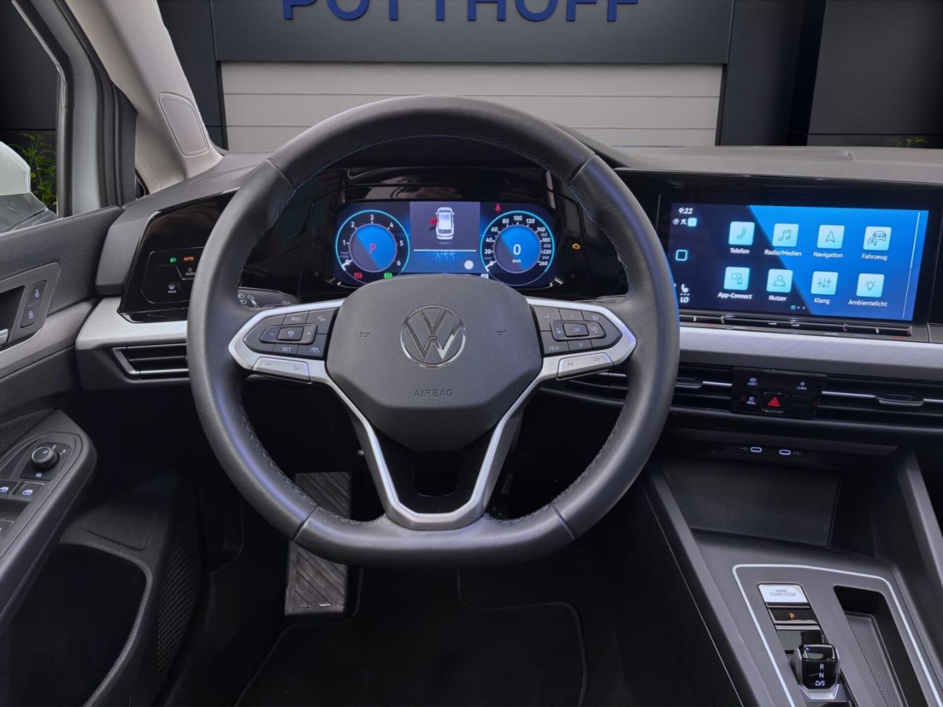 Volkswagen Golf Variant Life