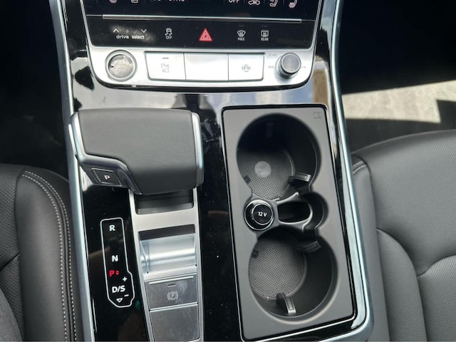 2026 Audi Q8 Premium Plus - Photo 16