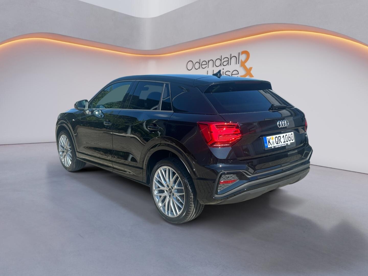 Bild über Audi Q2 S line 35 TFSI S tronic - für weitere Informationen kontaktieren Sie den Audi Partner