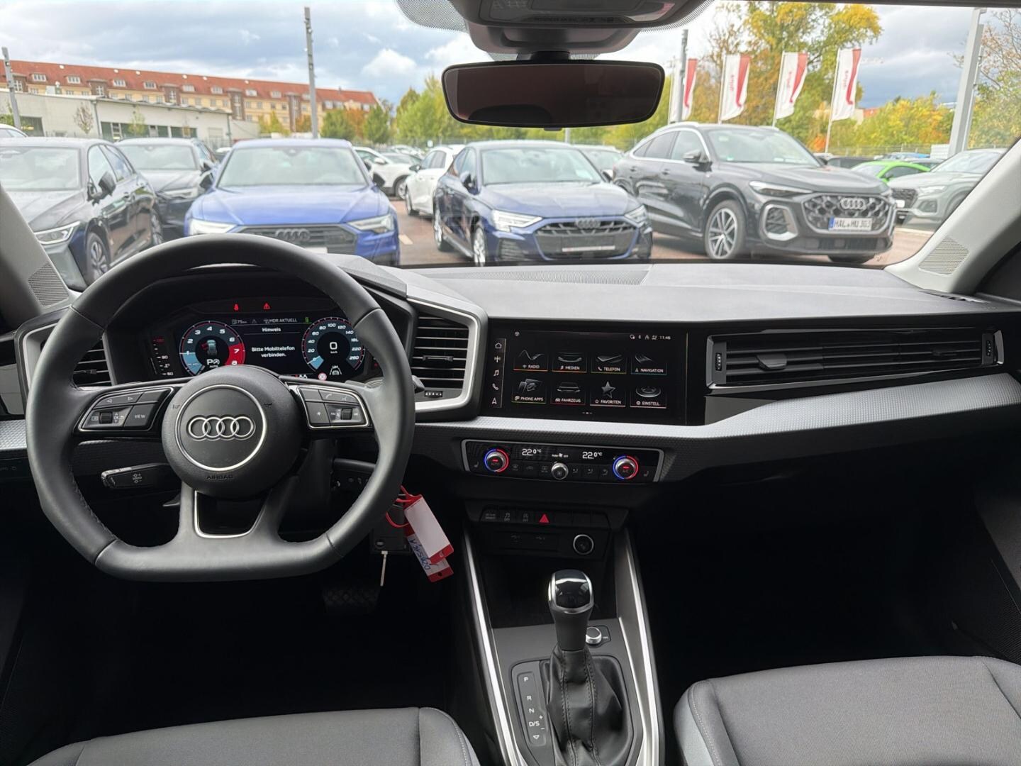 Bild über Audi A1 Sportback S line 30 TFSI S tronic - für weitere Informationen kontaktieren Sie den Audi Partner