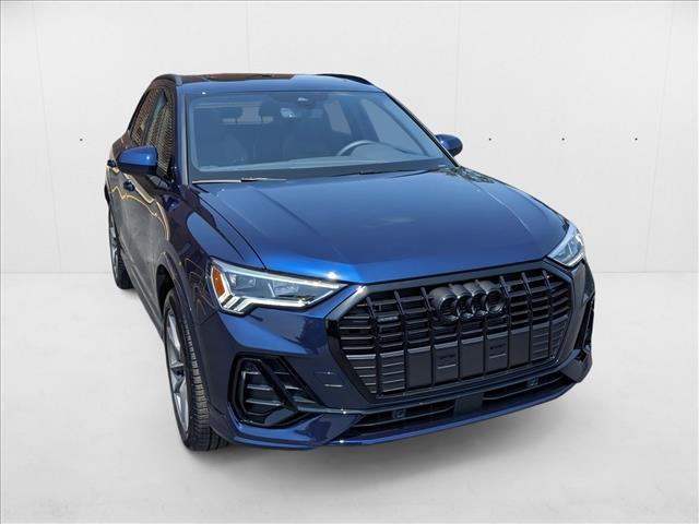 2025 AUDI Q3 - Image 3