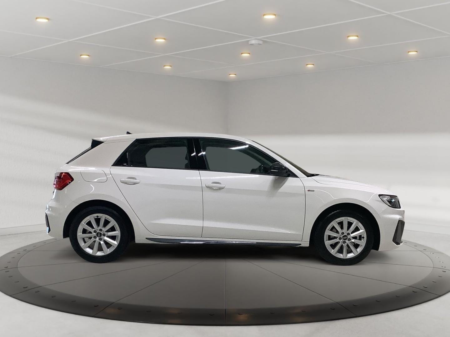 Bild über Audi A1 Sportback S line 30 TFSI S tronic - für weitere Informationen kontaktieren Sie den Audi Partner