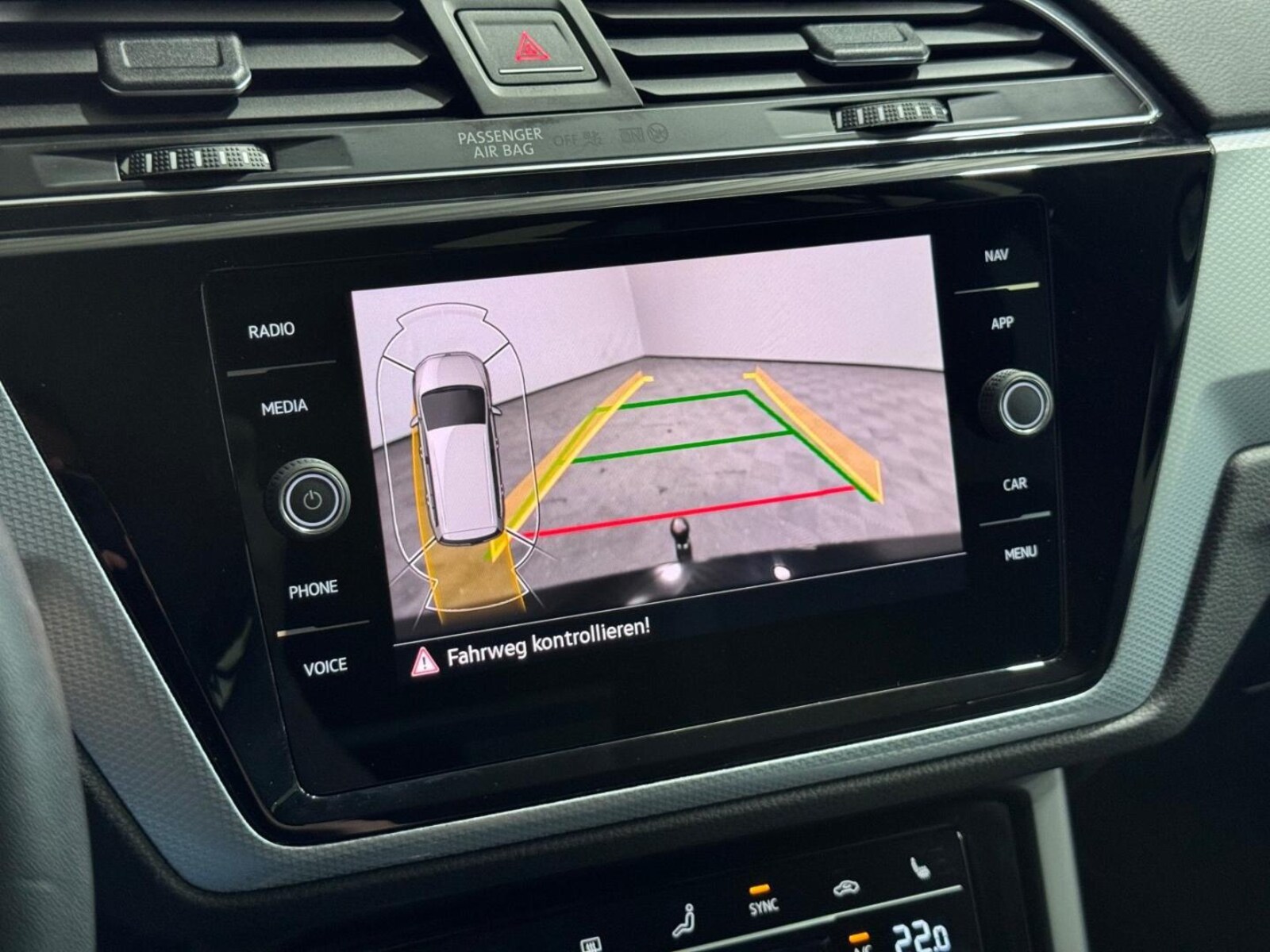 Volkswagen Touran – Bild 9