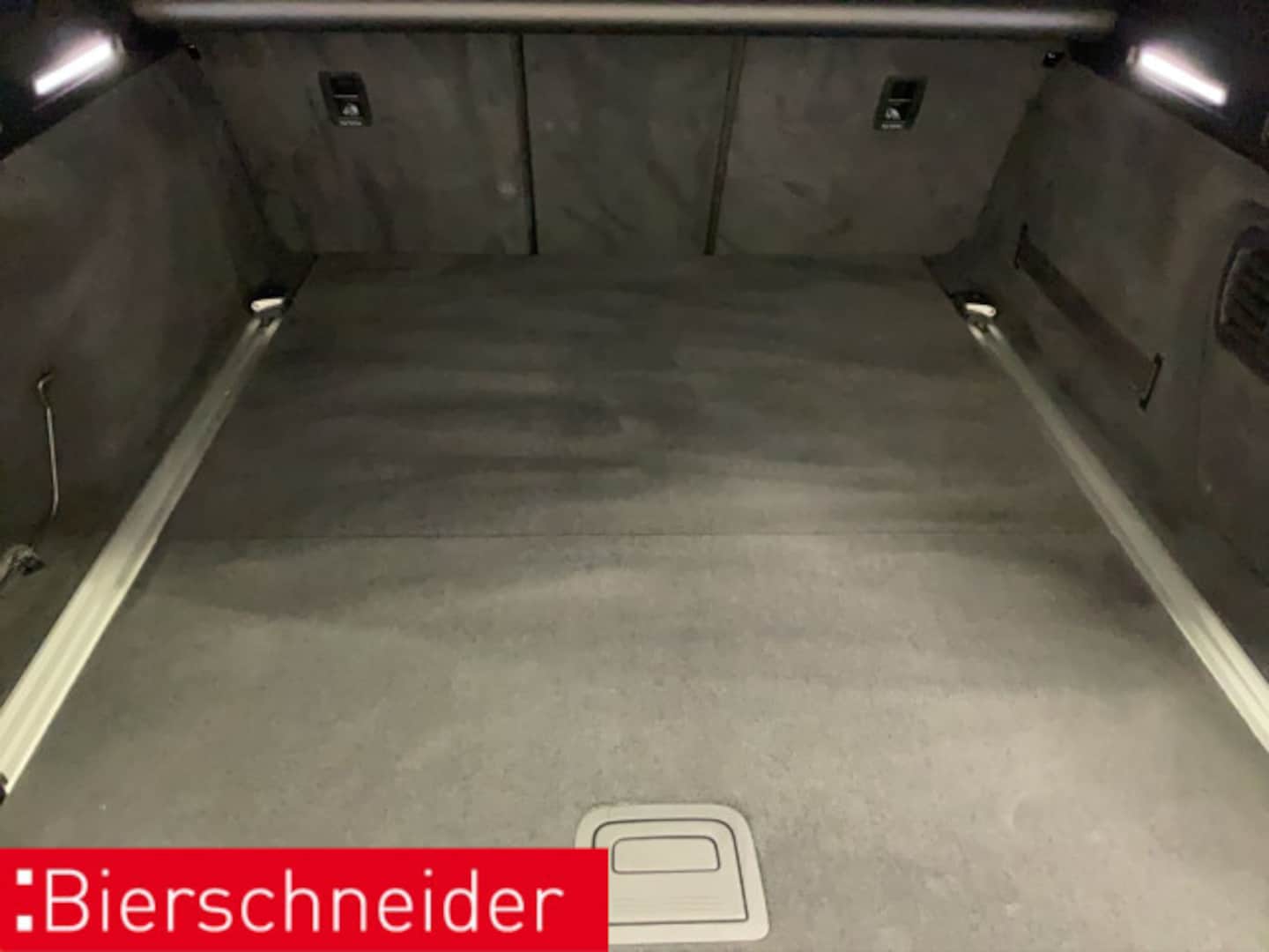 Bild über Audi A6 Avant advanced 45 TFSI quattro S tronic - für weitere Informationen kontaktieren Sie den Audi Partner