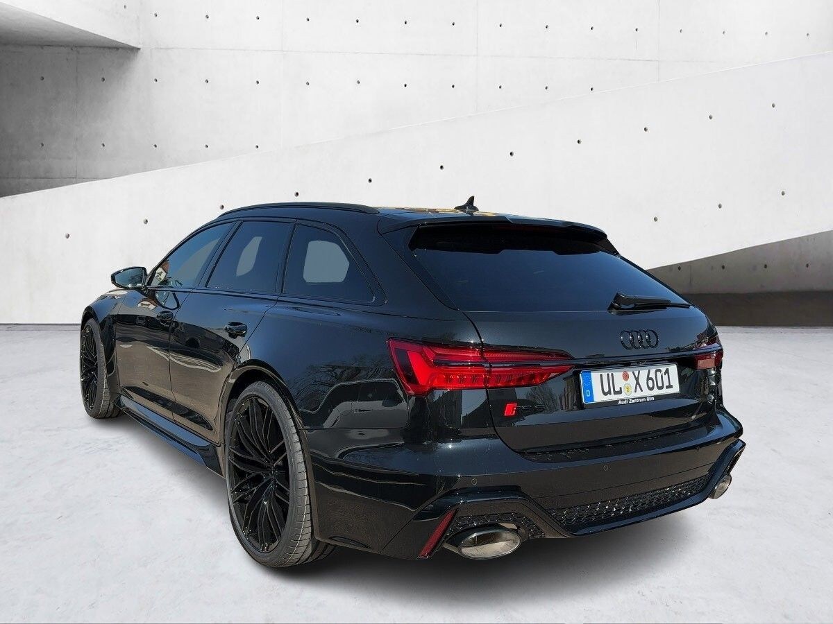 Image about Audi RS 6 Avant performance quattro tiptronic