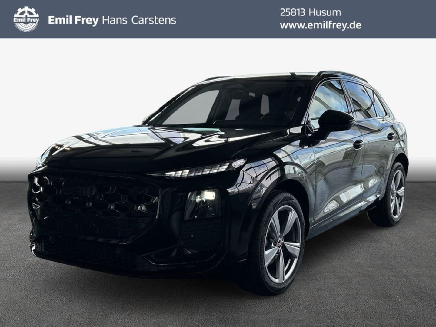 Bild über Audi Q3 SUV TFSI 110 kW S tronic - für weitere Informationen kontaktieren Sie den Audi Partner