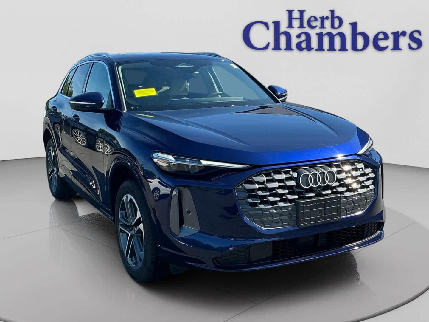 2025 Audi Q5 Premium Plus quattro's photo