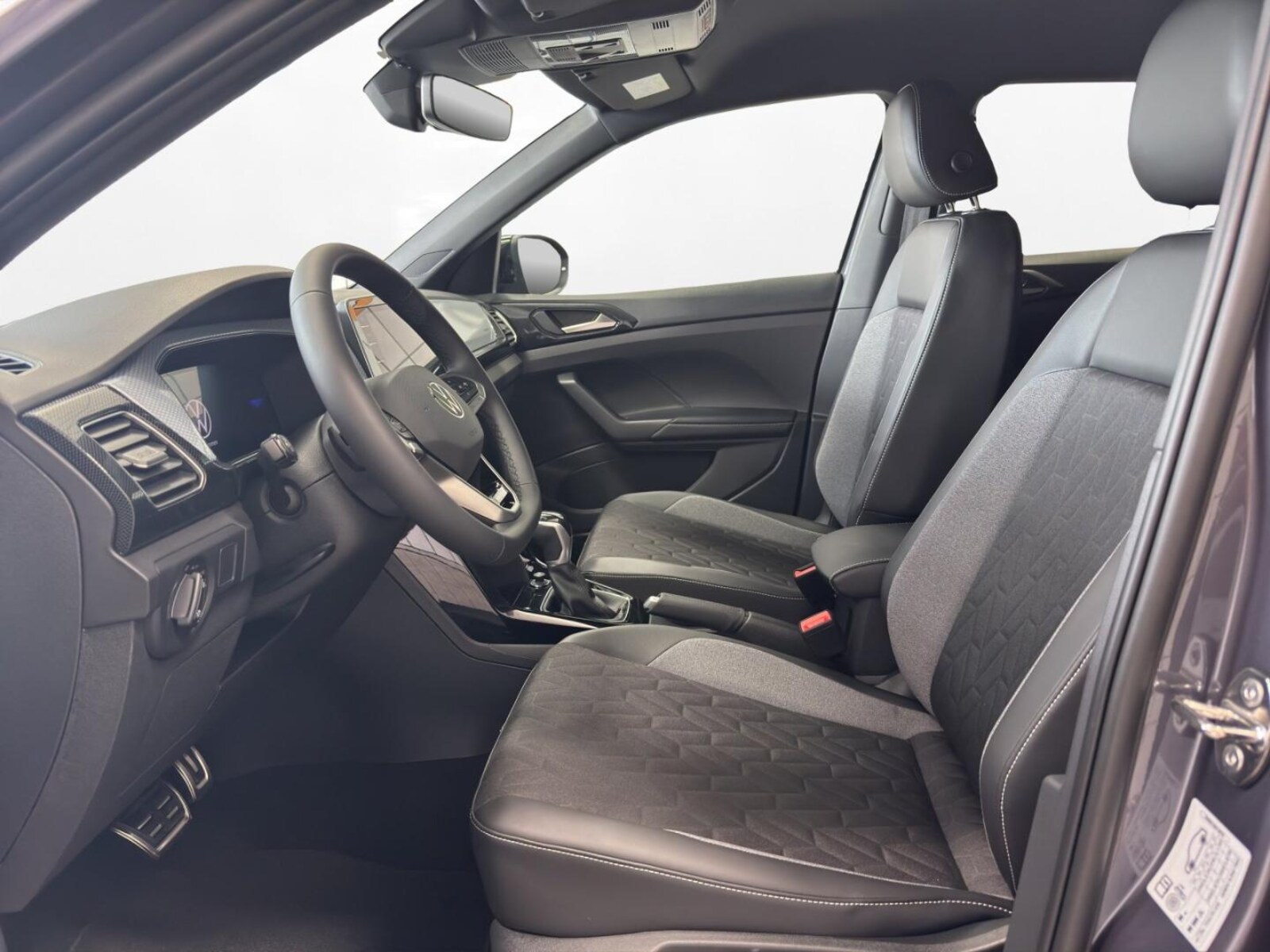 Volkswagen T-Cross – Bild 8