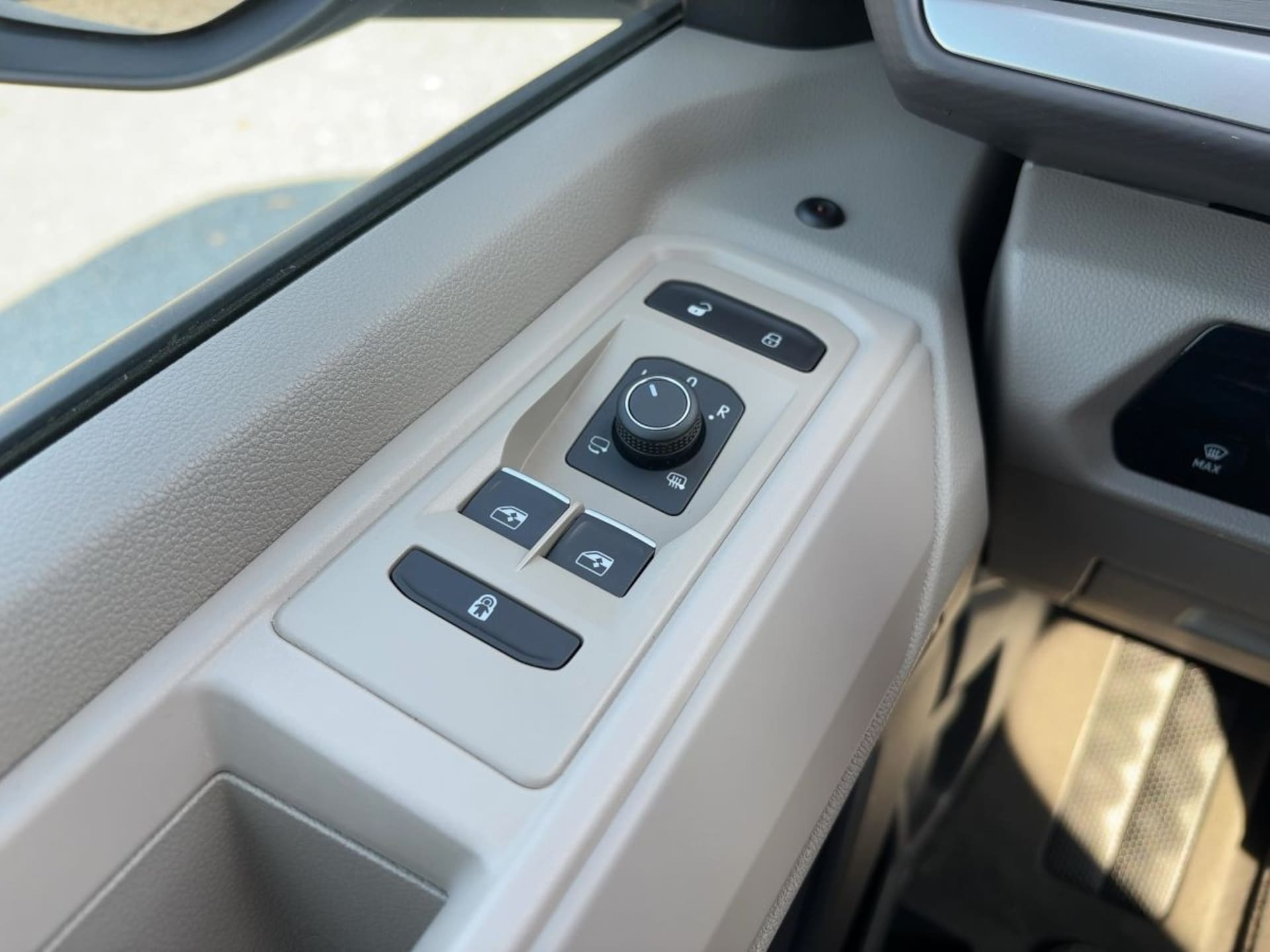 Volkswagen Multivan Life