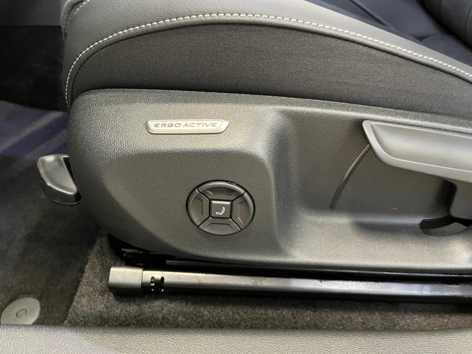 Volkswagen T-Roc – Bild 21