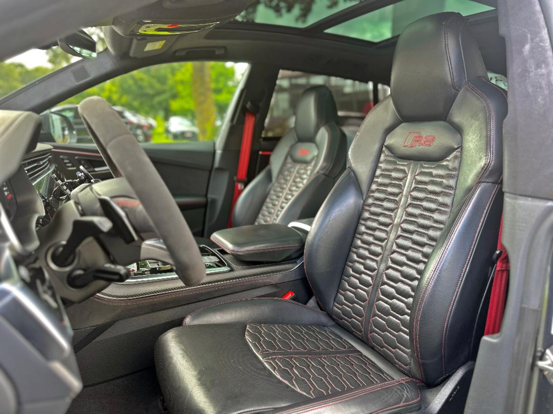 Audi RS Q8 SUV
