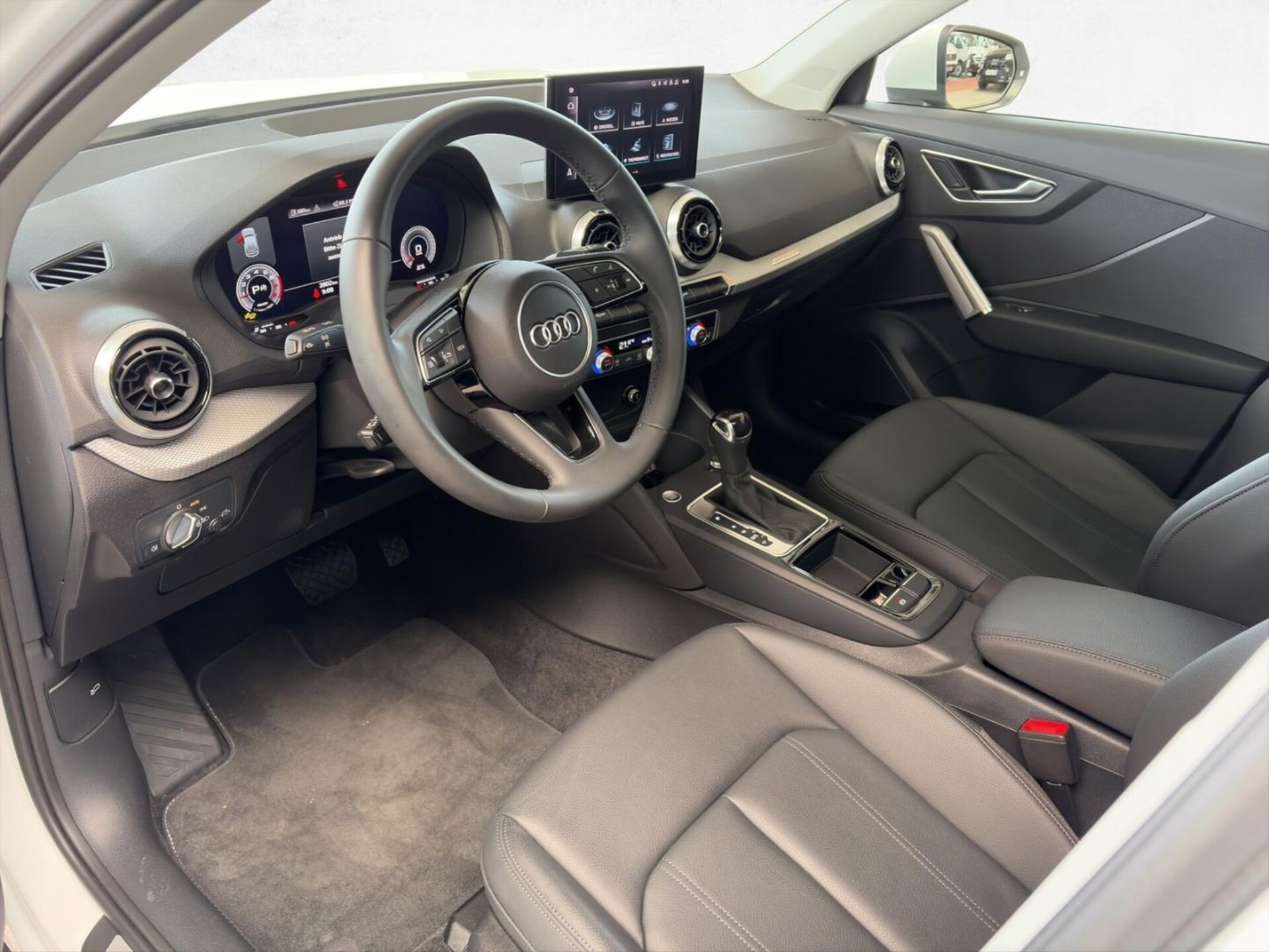 Audi Q2 S line
