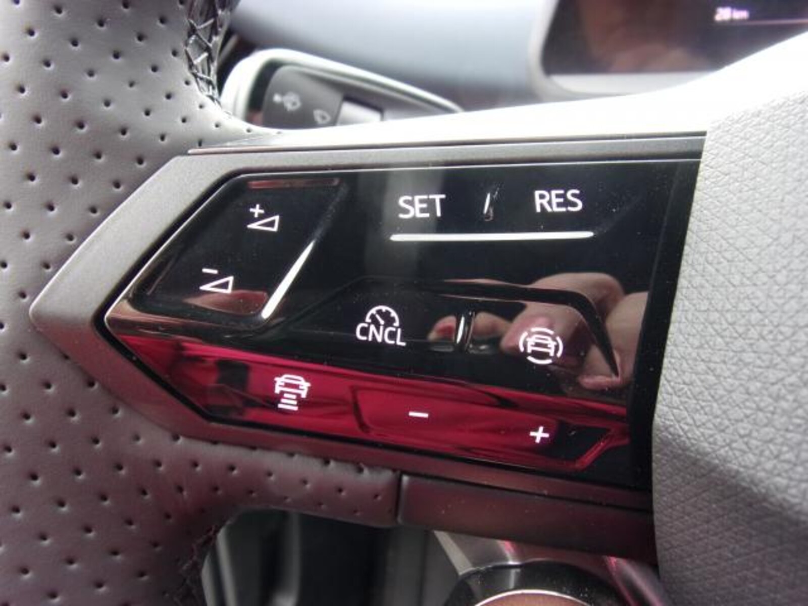 CUPRA Tavascan – Bild 21