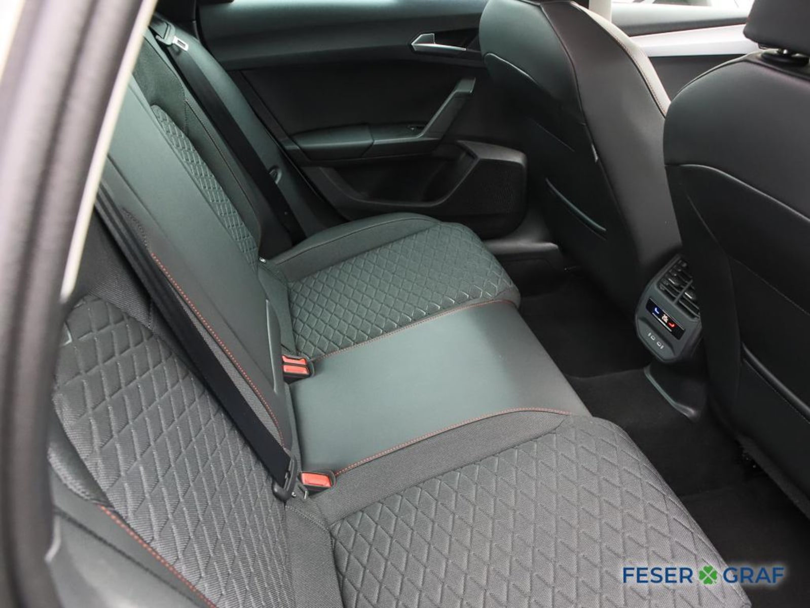 SEAT Leon Sportstourer – Bild 8