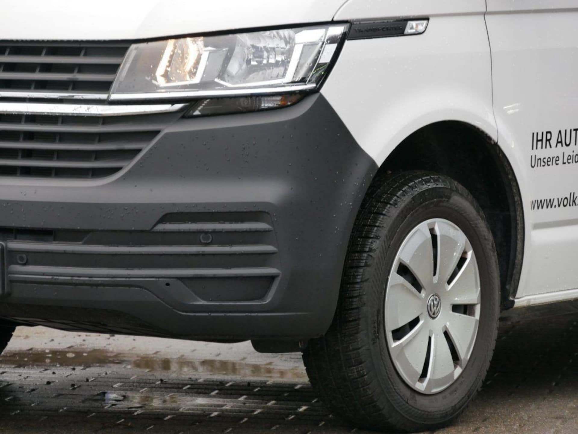 Volkswagen T6.1 Transporter Kasten langer Radstand