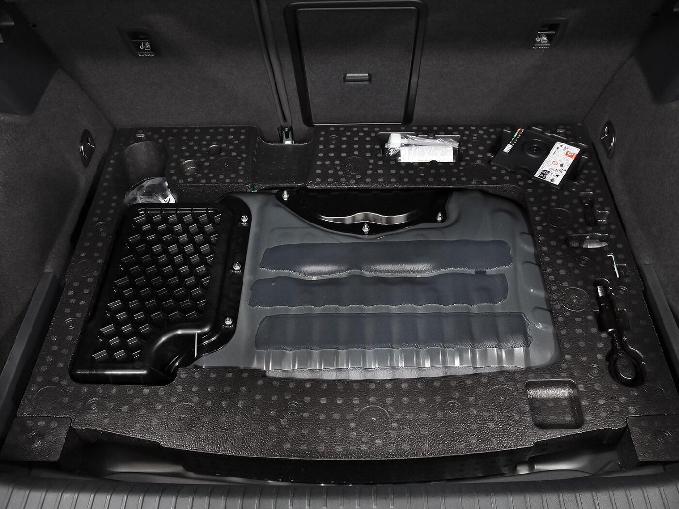CUPRA Formentor 1.5 TSI e-Hybrid DSG 150 kW (204 CV) — photo 36