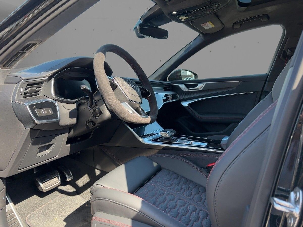 Image about Audi RS 6 Avant performance quattro tiptronic
