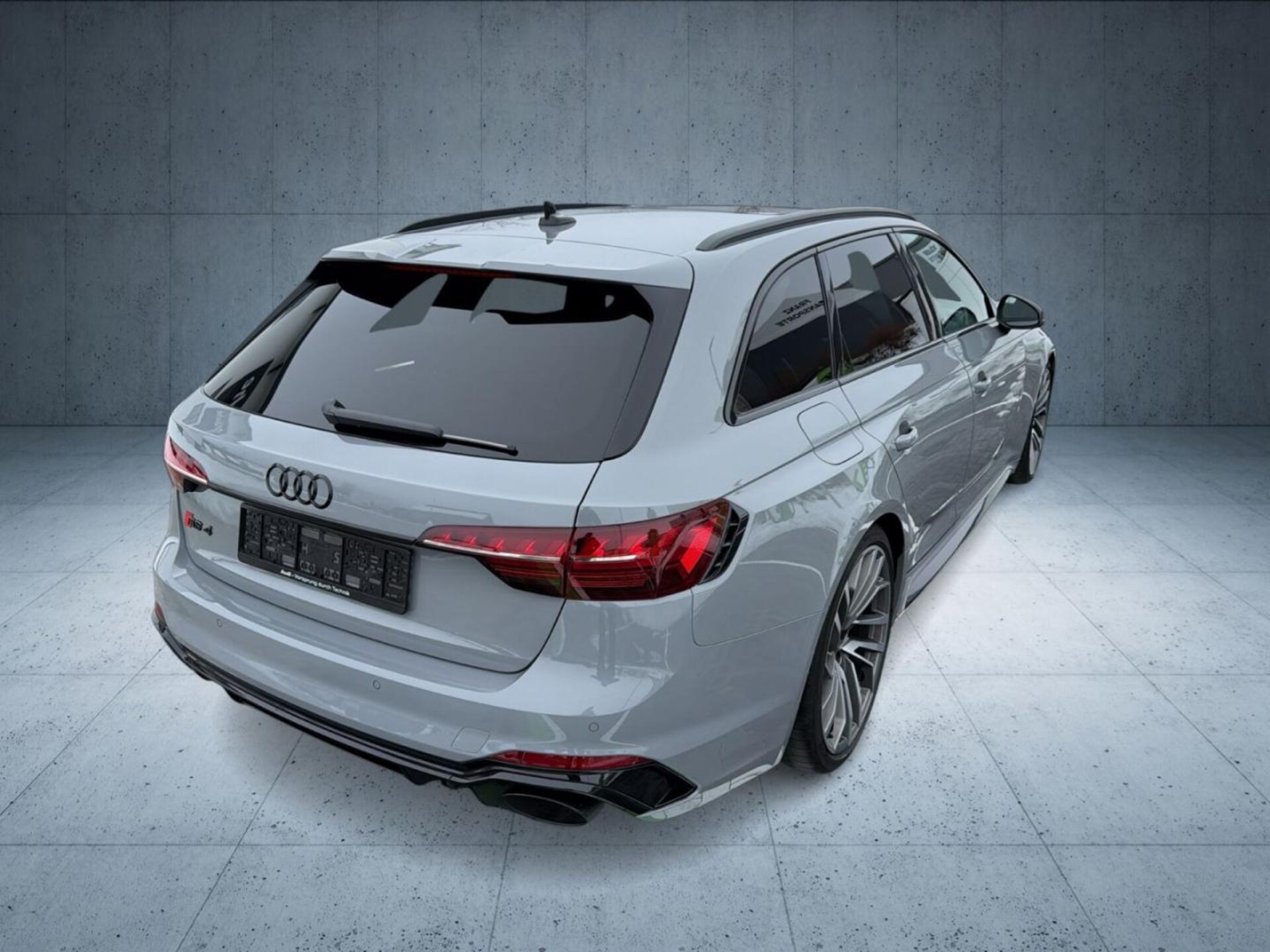 Audi RS 4 Avant
