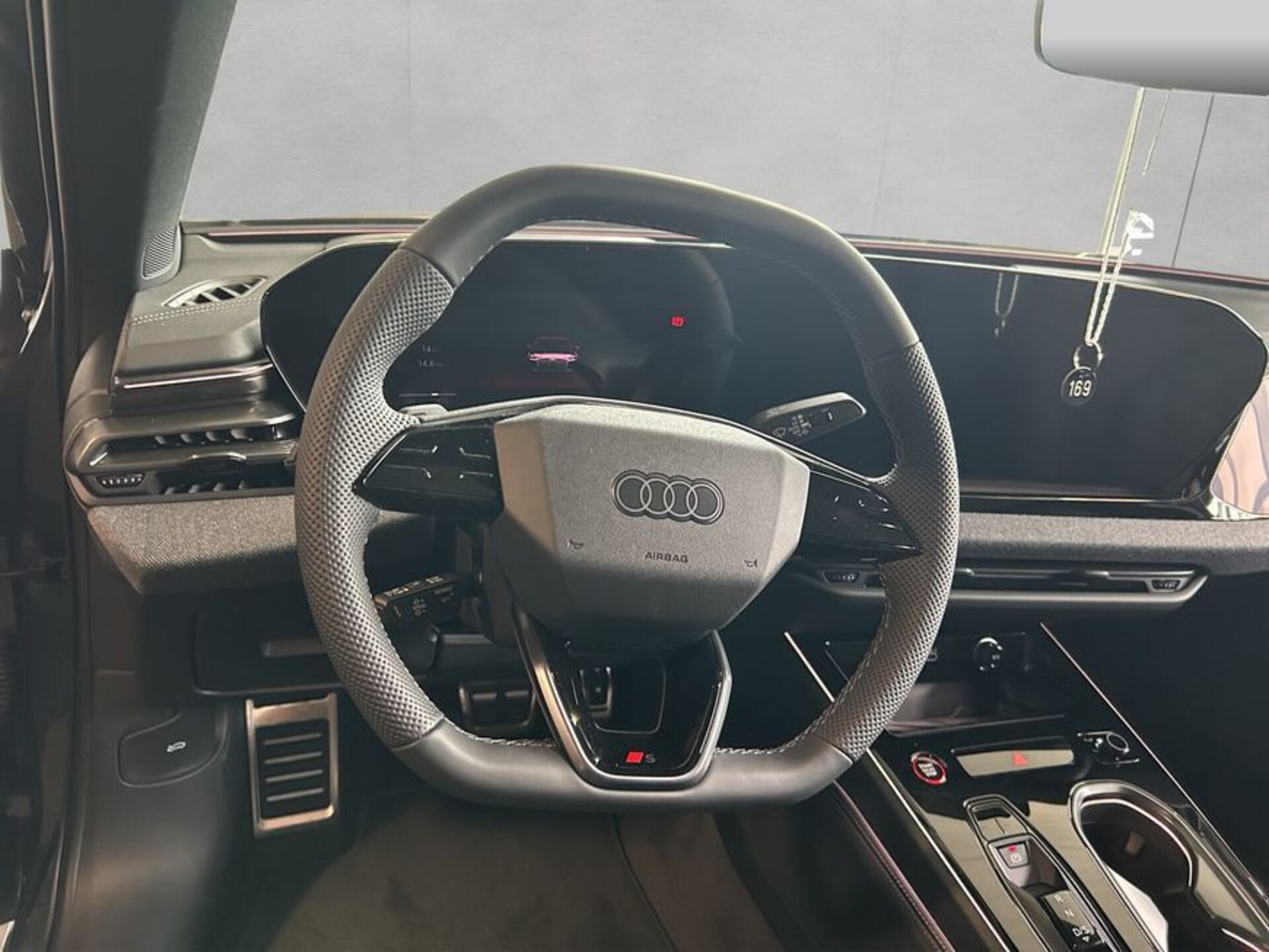 Audi A6 Limousine e-hybrid edition one