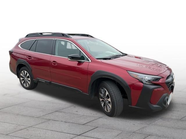 2025 Subaru Outback Limited's photo
