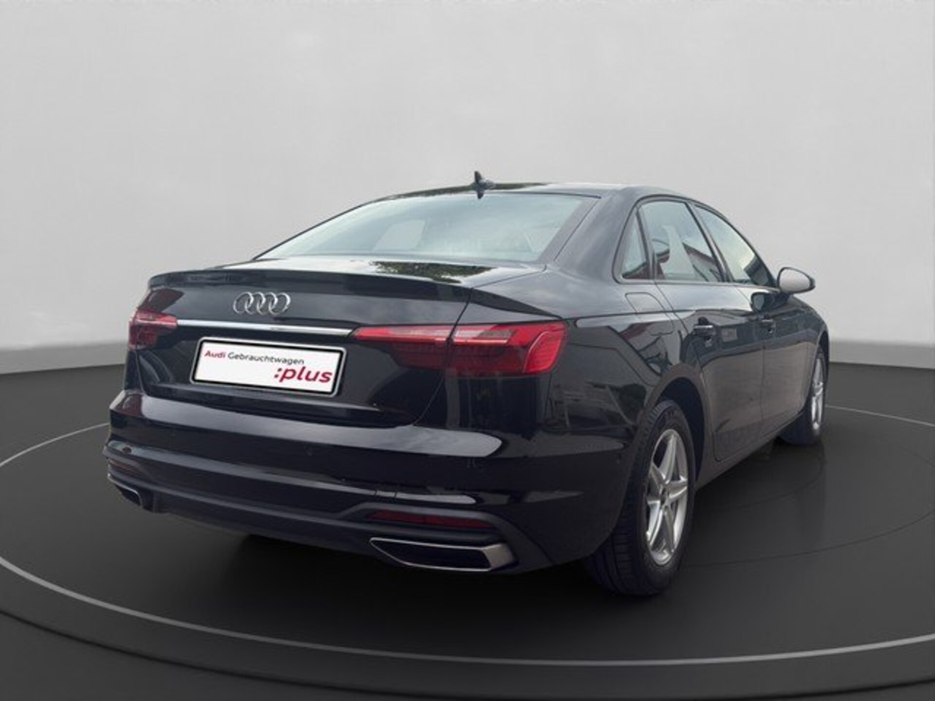 Audi A4 Limousine