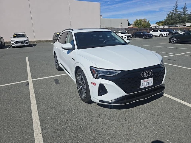 2024 Audi Q8 e-tron
