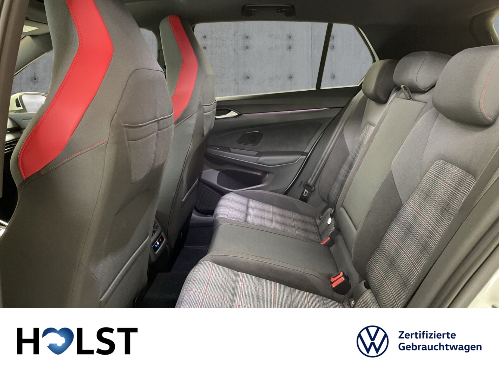 Volkswagen Golf GTI
