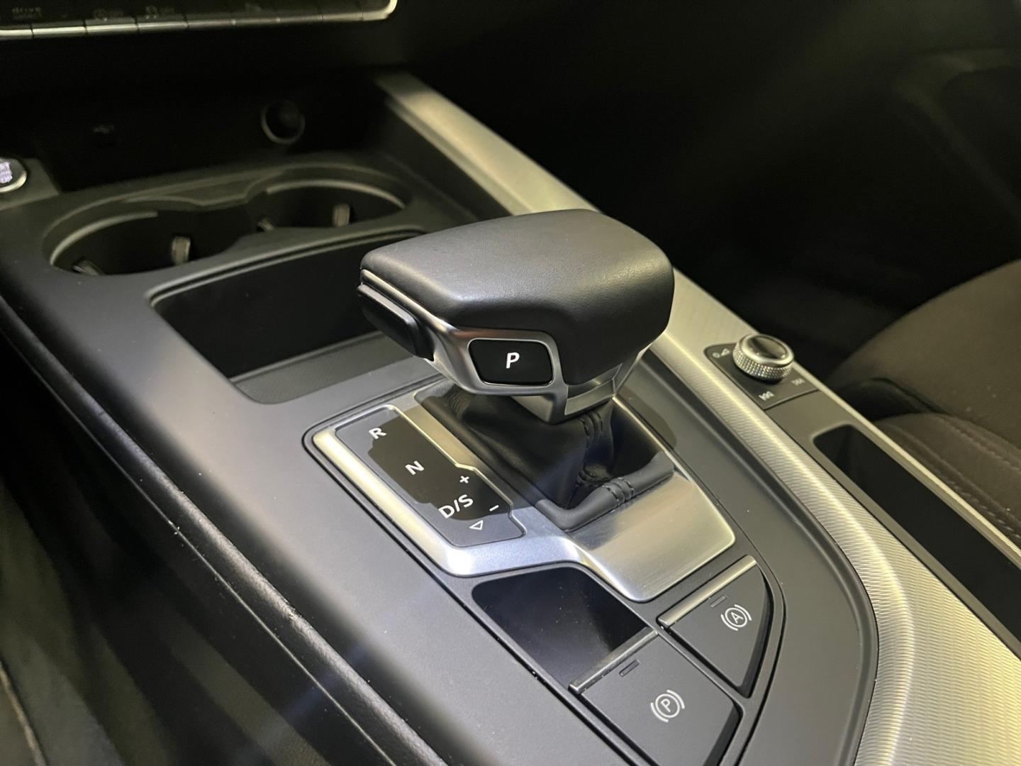 Bild som visar&nbsp;Audi A5 Sportback&nbsp;A5 Sportback 45 TFSI quattro Proline advanced 265 hk S tronic - för mer information kontakta din Audi Partner