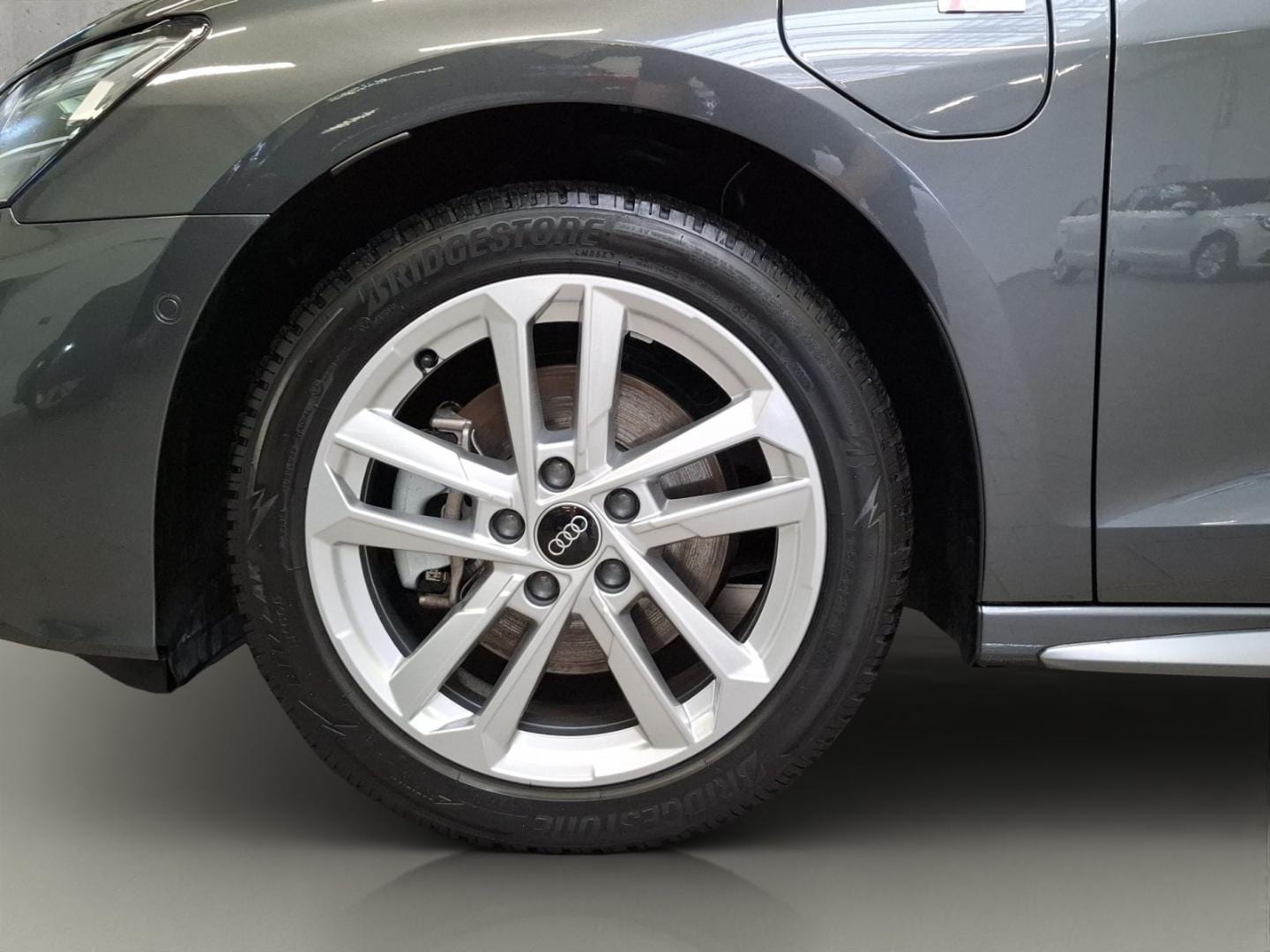 Bild über Audi A3 Sportback TFSI e S line 40 TFSI e S tronic - für weitere Informationen kontaktieren Sie den Audi Partner