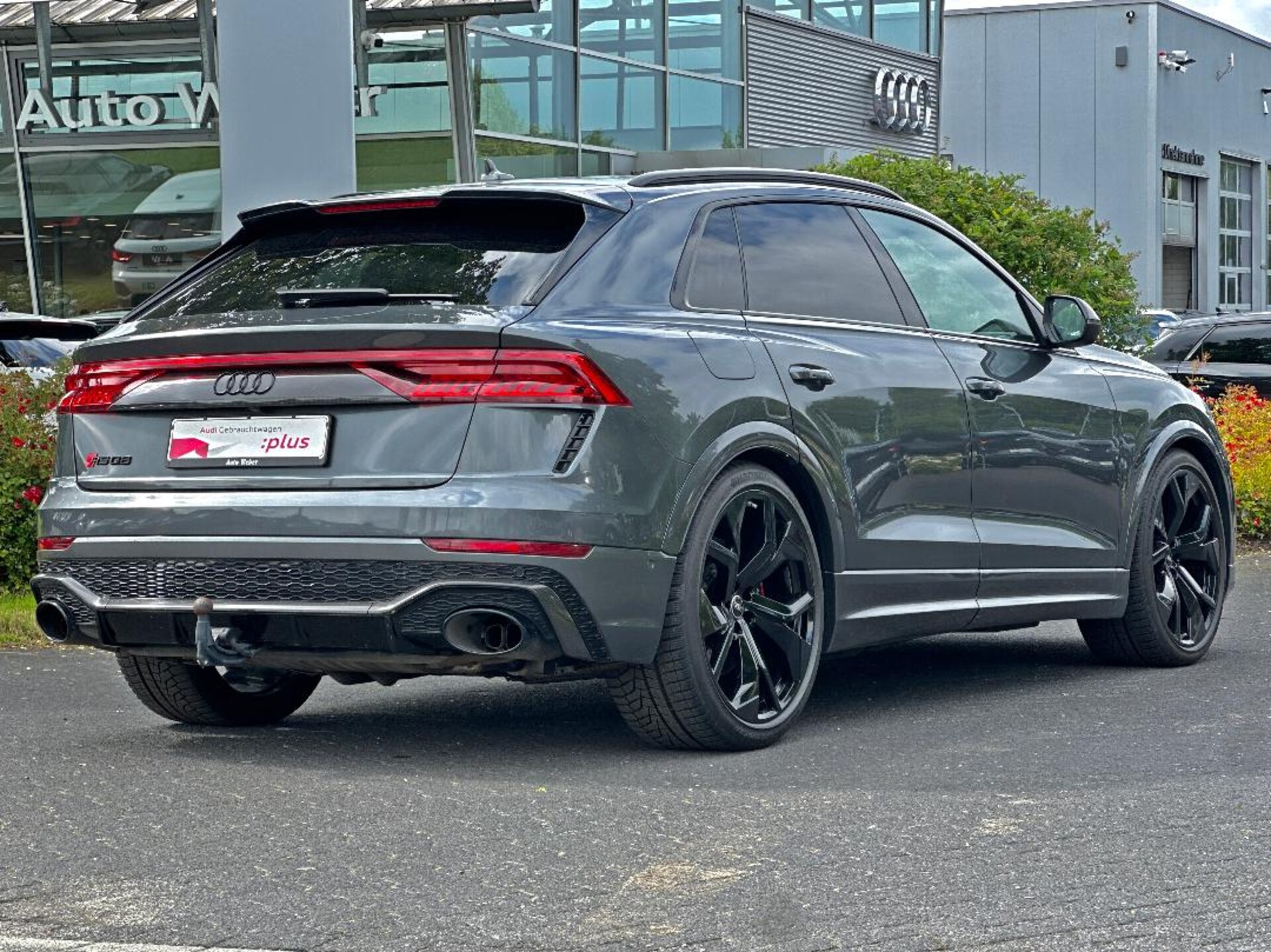 Audi RS Q8 SUV
