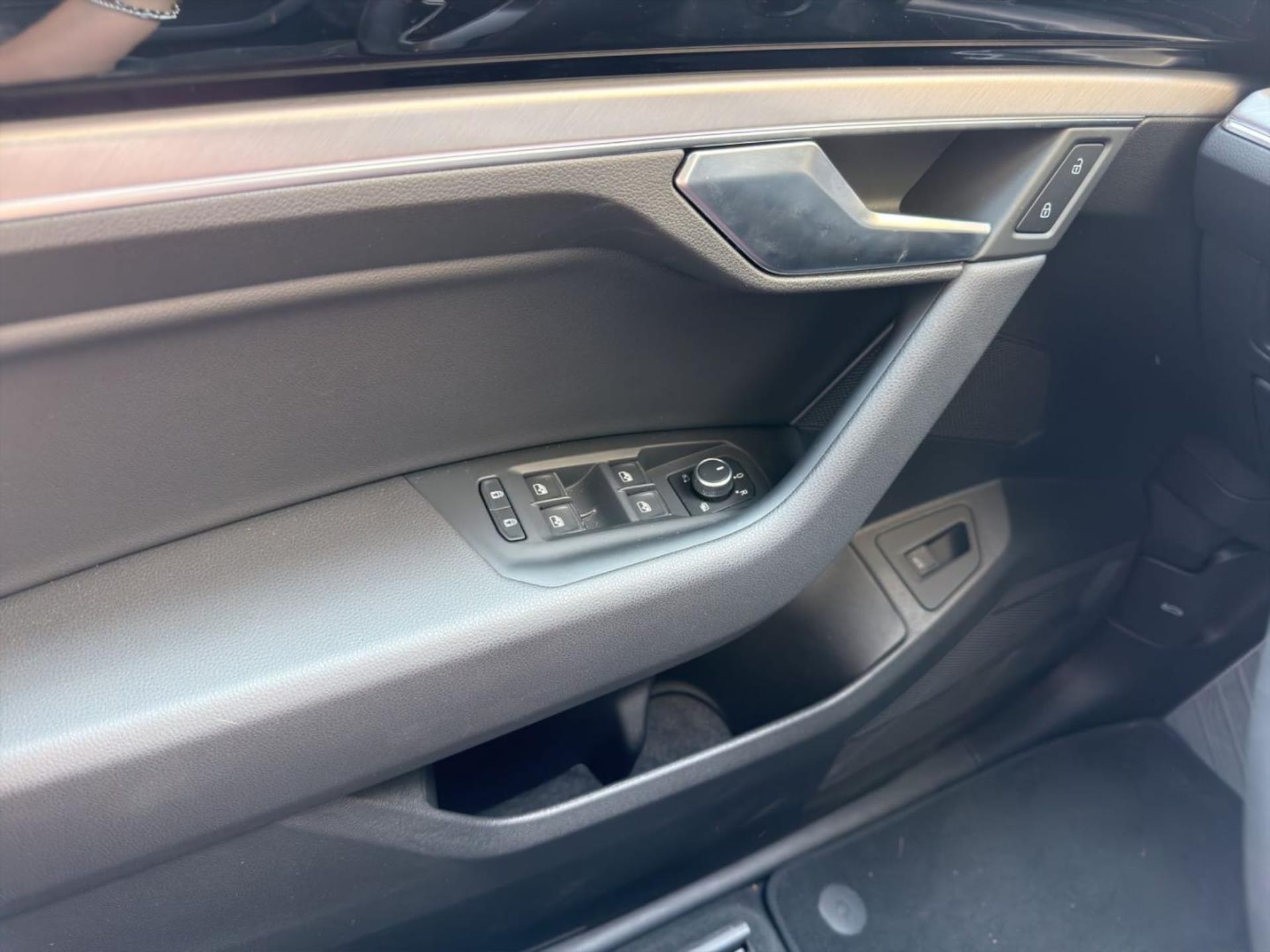 Volkswagen Touareg Basis-Modell