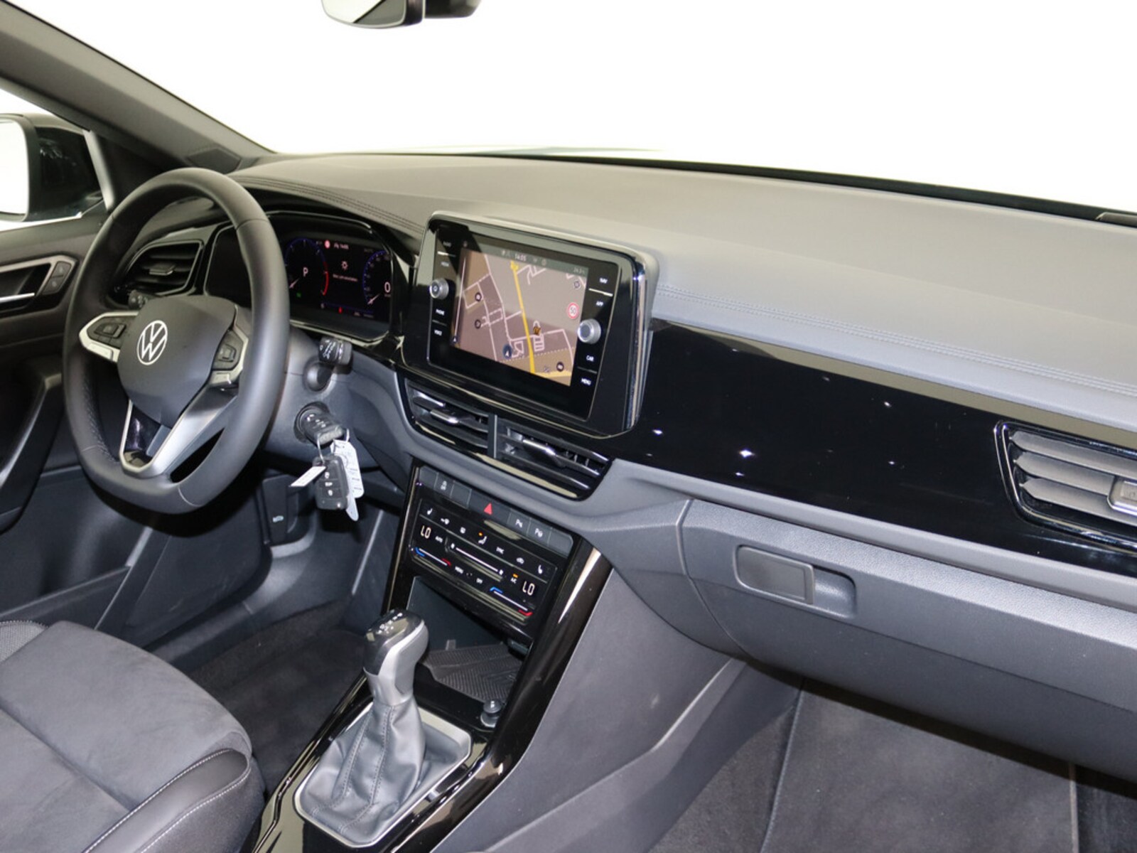Volkswagen T-Roc – Bild 8