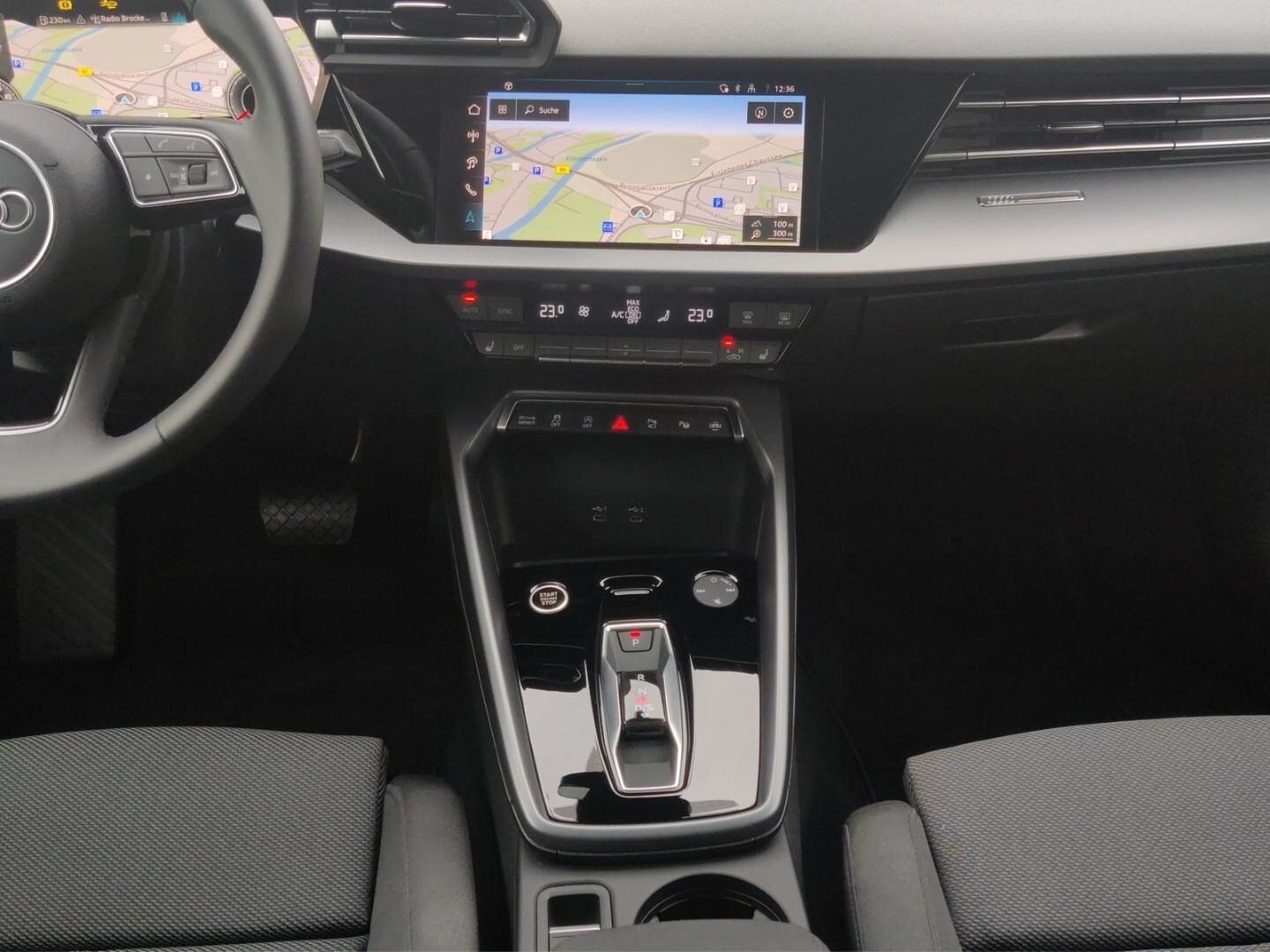 Bild über Audi A3 allstreet 35 TFSI S tronic - für weitere Informationen kontaktieren Sie den Audi Partner